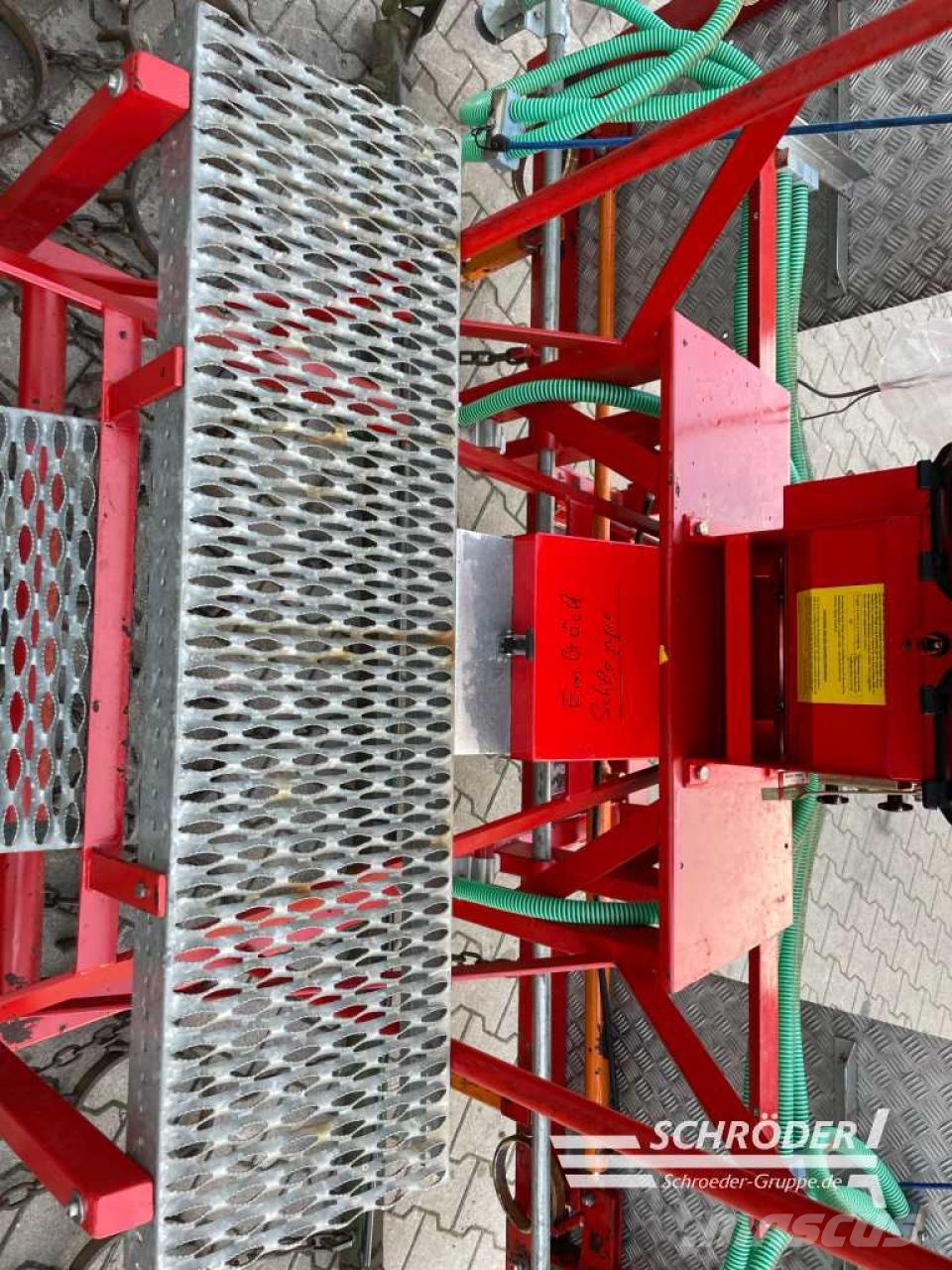 Einböck 6,00 M + P-BOX SPEED 600 Λοιπός εξοπλισμός συγκομιδής χορτονομής