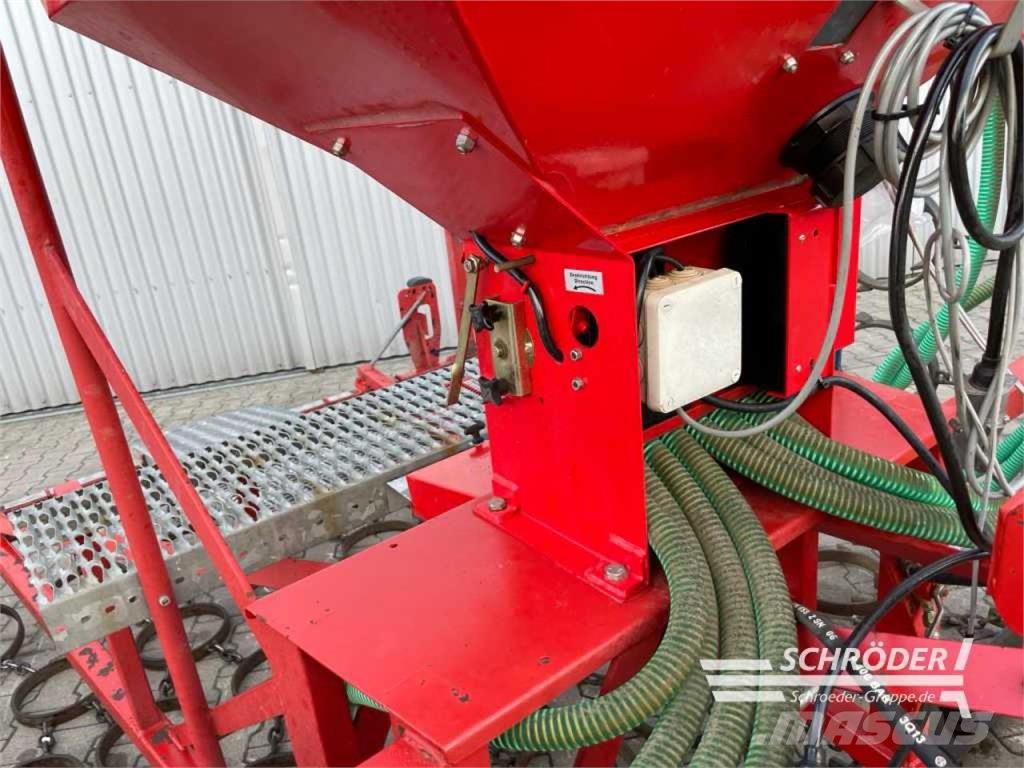 Einböck 6,00 M + P-BOX SPEED 600 Λοιπός εξοπλισμός συγκομιδής χορτονομής