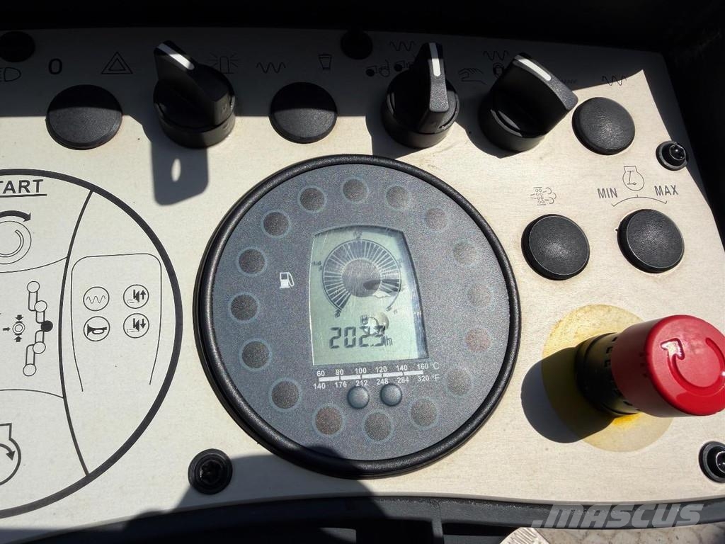 Bomag BW120 AD-5 مداحل متنوعة
