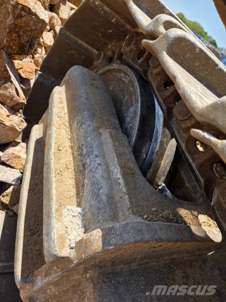 Volvo EC 300 E Paletli ekskavatörler