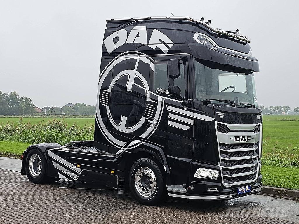 DAF XG+ 530 Leder Тягачі