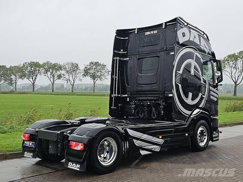 DAF XG+ 530 Leder Тягачі