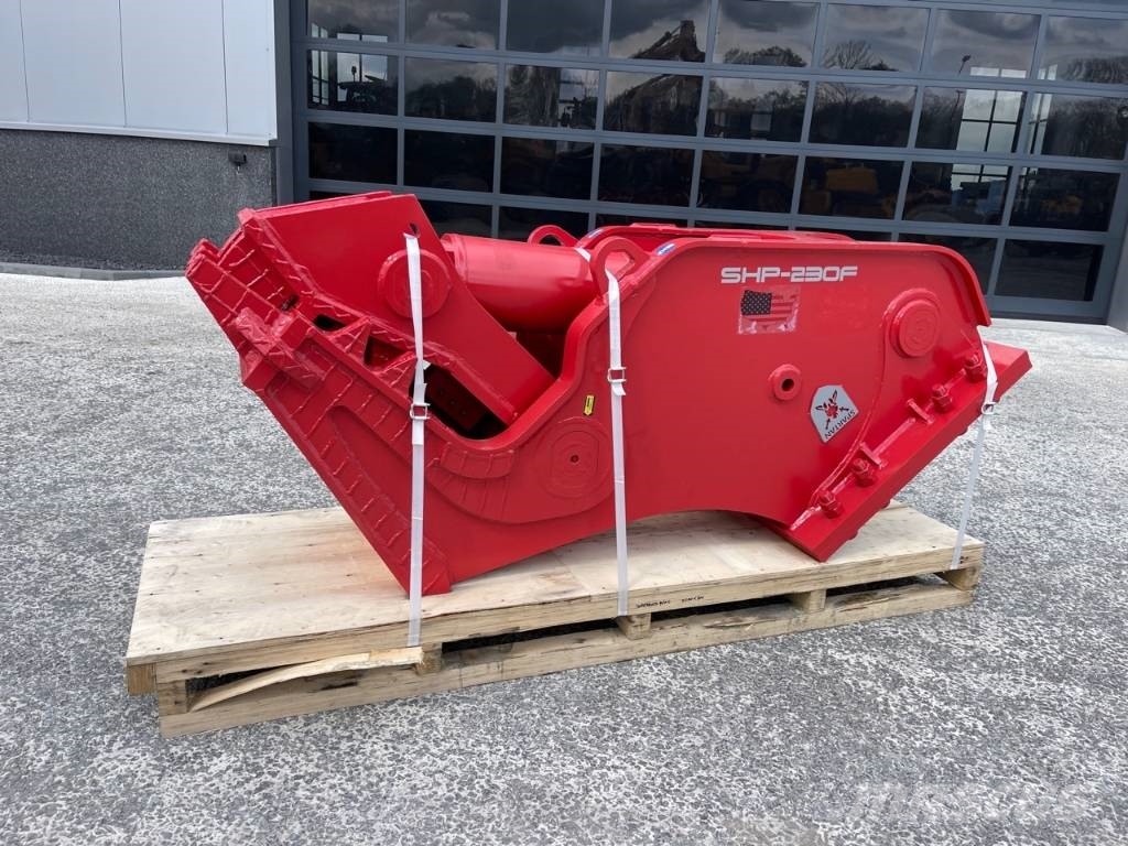 Spartan SHP-230F Concrete Crusher Machine weight 18-25t Knusere