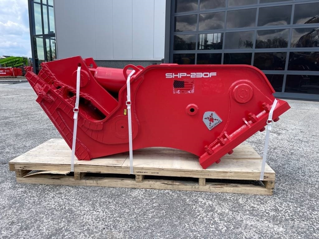 Spartan SHP-230F Concrete Crusher Machine weight 18-25t Knusere