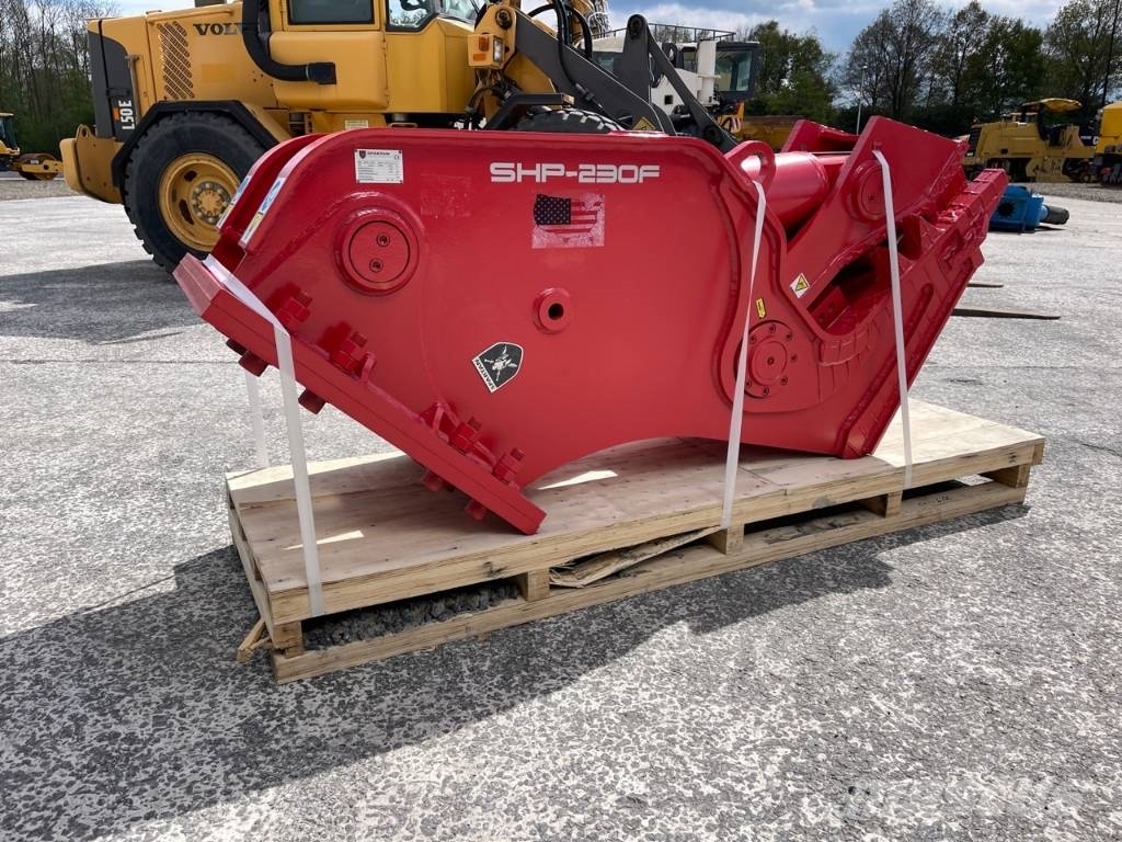 Spartan SHP-230F Concrete Crusher Machine weight 18-25t Knusere
