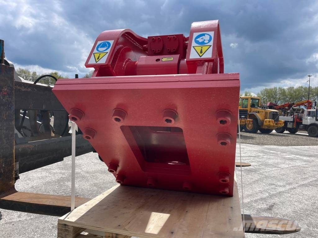 Spartan SHP-230F Concrete Crusher Machine weight 18-25t Knusere