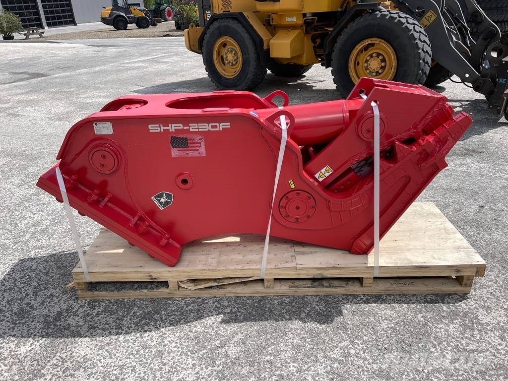 Spartan SHP-230F Concrete Crusher Machine weight 18-25t Knusere
