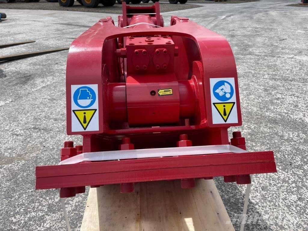 Spartan SHP-230F Concrete Crusher Machine weight 18-25t Knusere