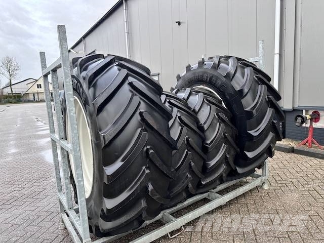 Bridgestone 650/65 R38 + 540/65 R28 VF Riepas, riteņi un diski