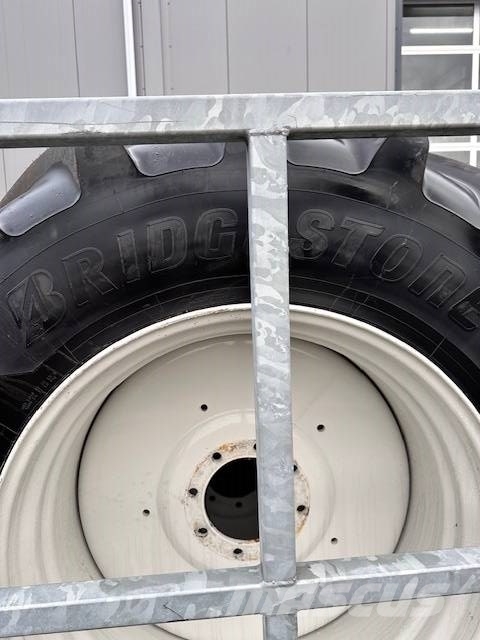 Bridgestone 650/65 R38 + 540/65 R28 VF Riepas, riteņi un diski