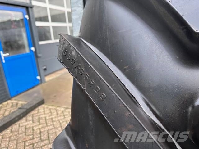 Bridgestone 650/65 R38 + 540/65 R28 VF Riepas, riteņi un diski