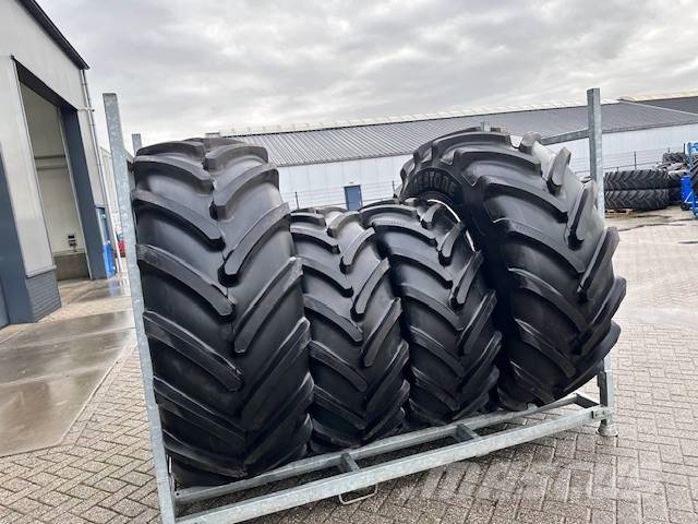 Bridgestone 650/65 R38 + 540/65 R28 VF Riepas, riteņi un diski