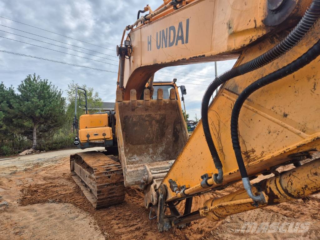Hyundai Robex 300 LC Гусеничні екскаватори