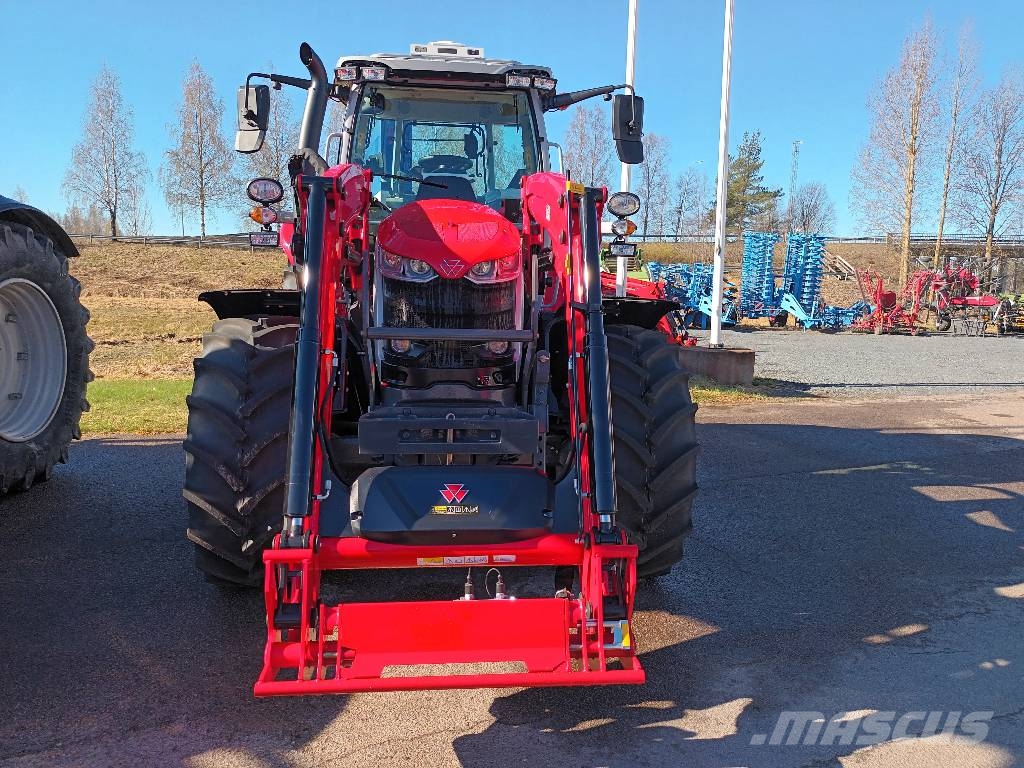 Massey Ferguson 6s.180Dyna-6 Exclusive Traktory