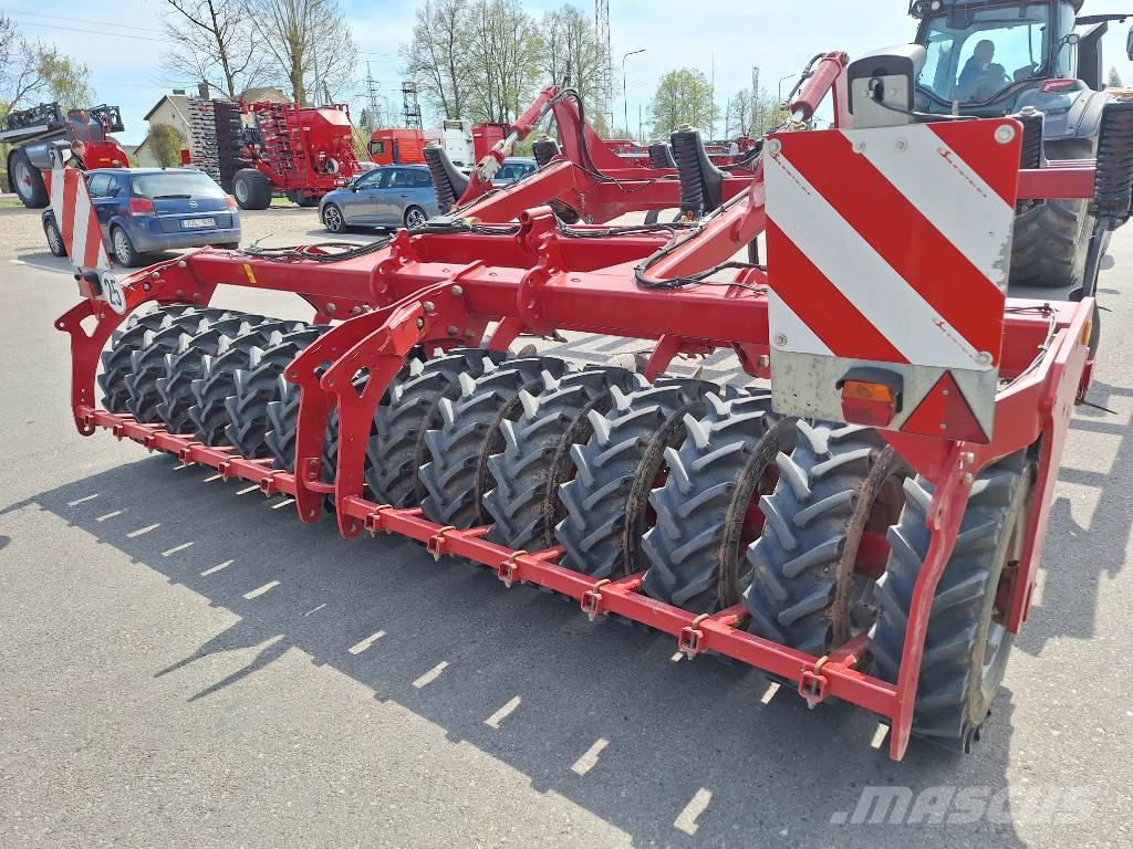 Horsch Tiger 4 AS Cultivatoren