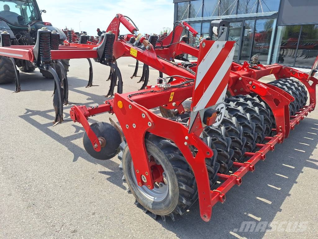 Horsch Tiger 4 AS Cultivatoren