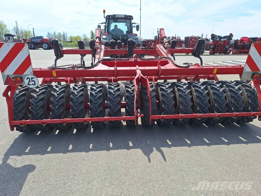 Horsch Tiger 4 AS Cultivatoren