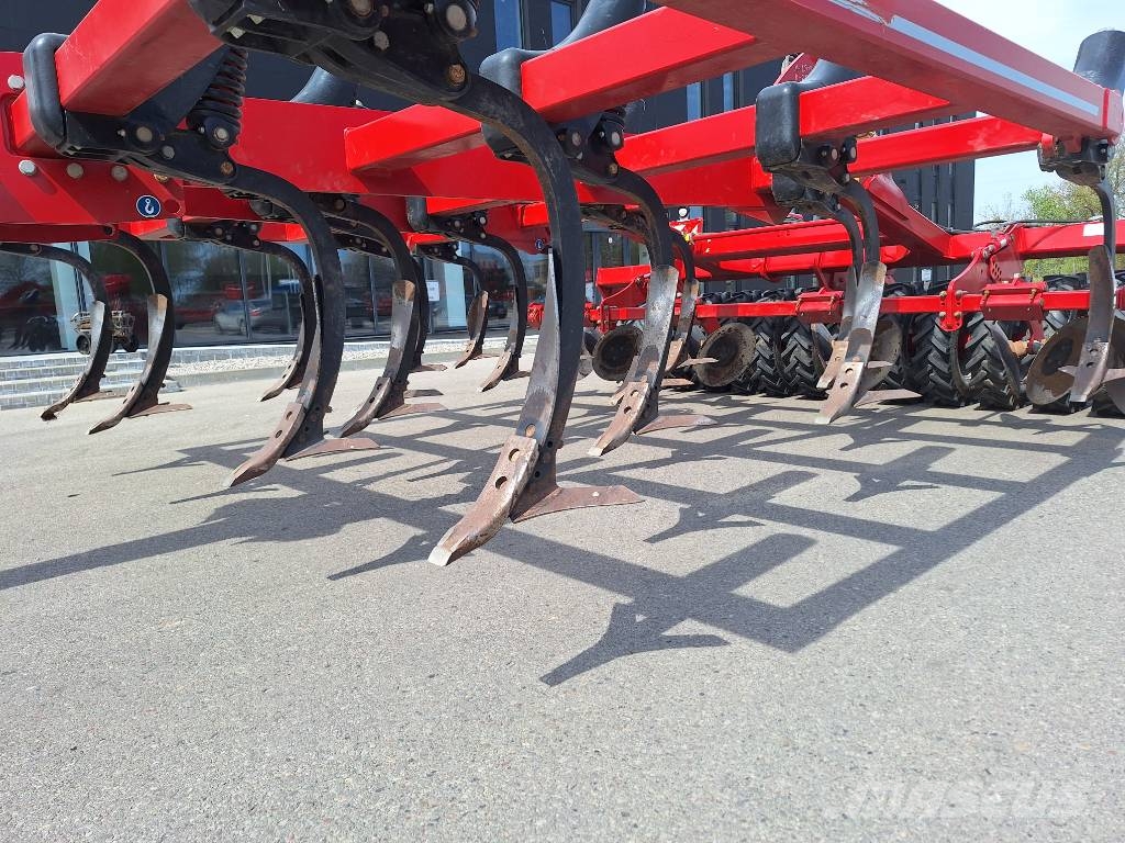 Horsch Tiger 4 AS Cultivatoren