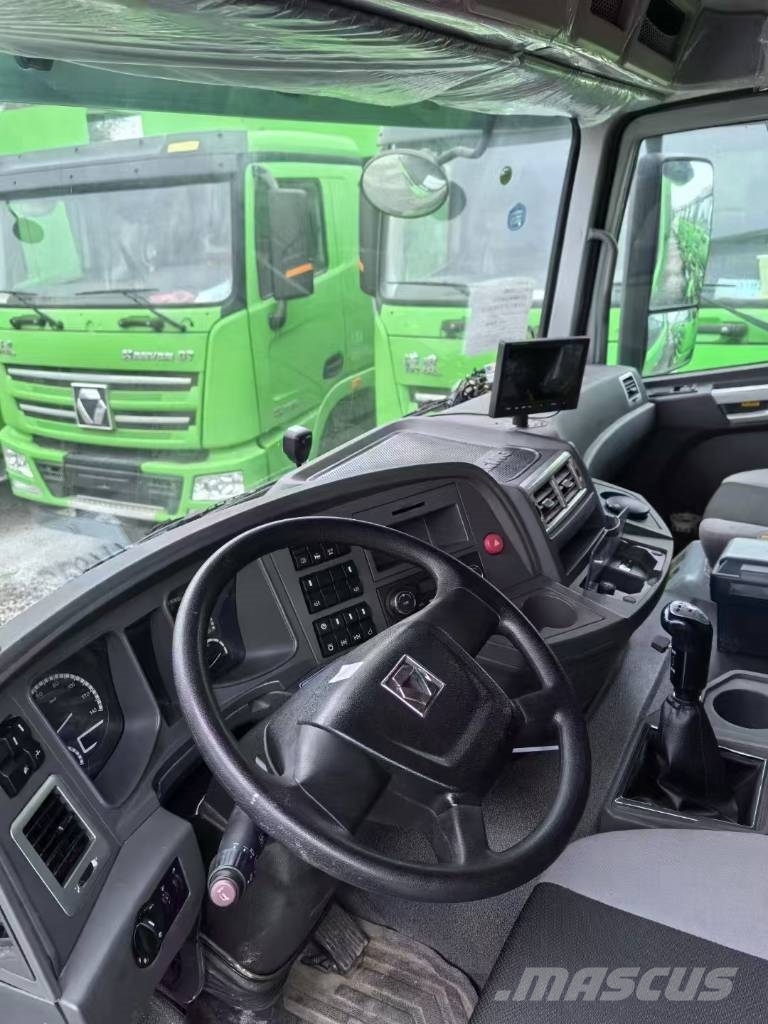 XCMG G 7 Tipper trucks