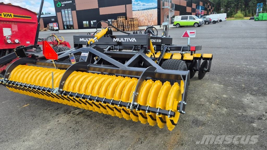 Multiva DM 350 lautasmuokkain Tallriksredskap
