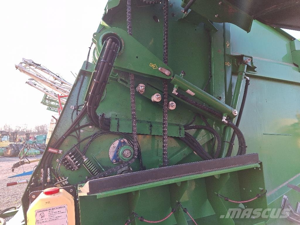 John Deere V461M Rulo balya makinalari