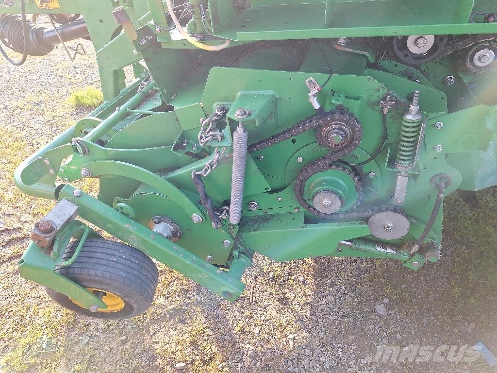 John Deere V461M Rotopresse