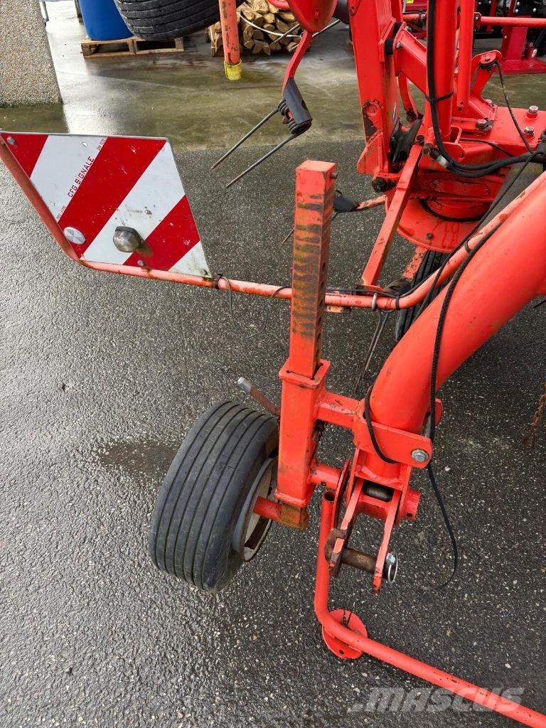 Kuhn GF 7902 Vändare och luftare