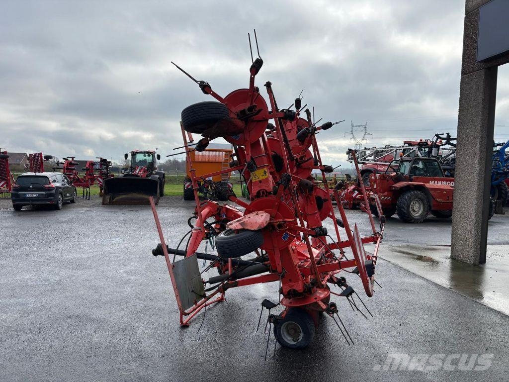 Kuhn GF 7902 Obračalniki in zgrabljalniki