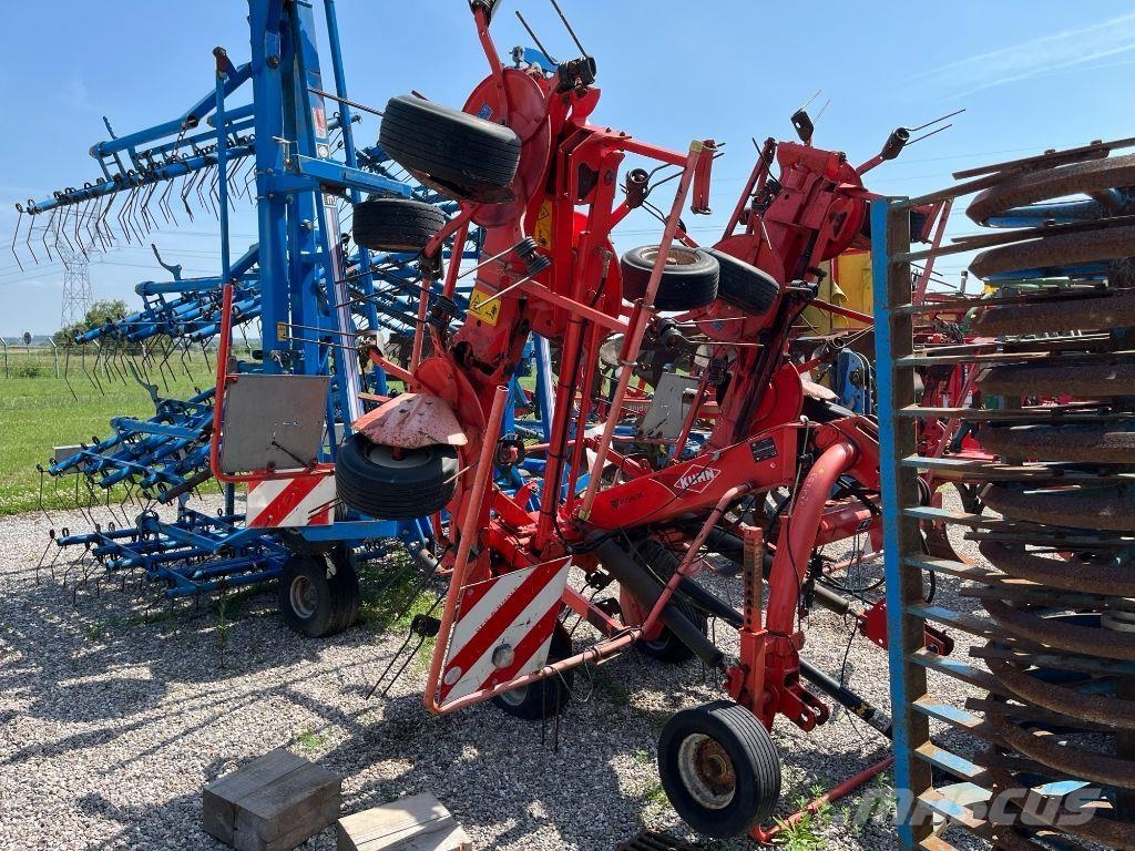 Kuhn GF 7902 Obračalniki in zgrabljalniki