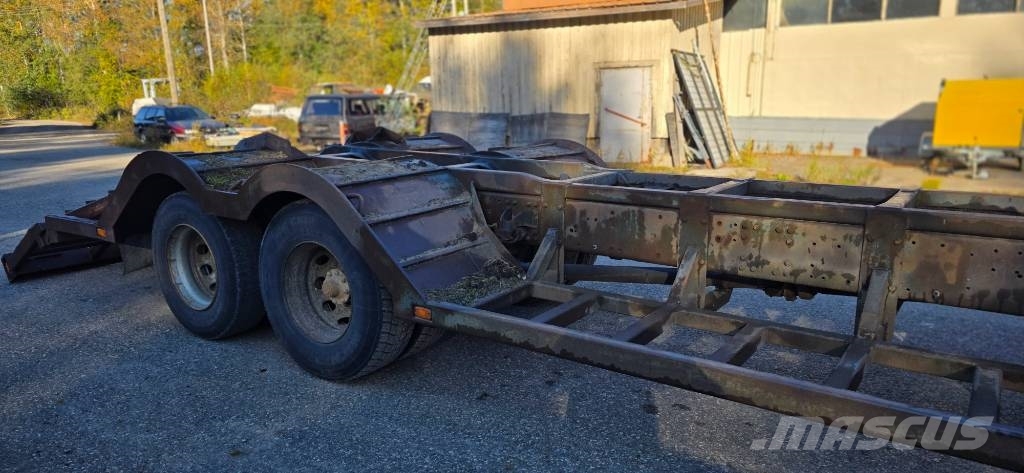 Sisu SM 300 Skovmaskintransportlastbiler