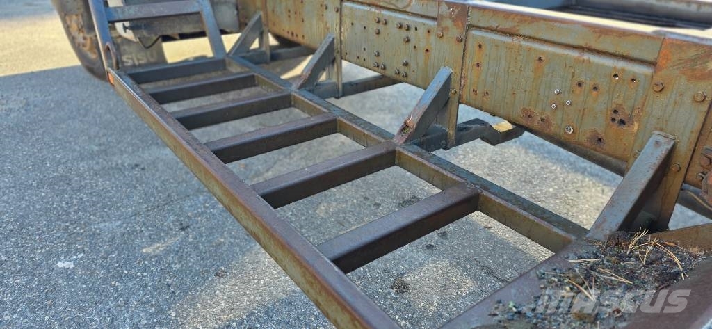 Sisu SM 300 Skovmaskintransportlastbiler