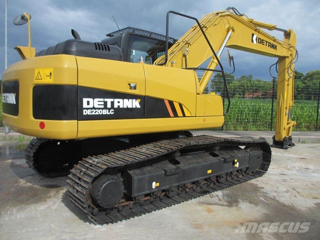 Unused Detank DE220BLC 323 DL Bagri goseničarji