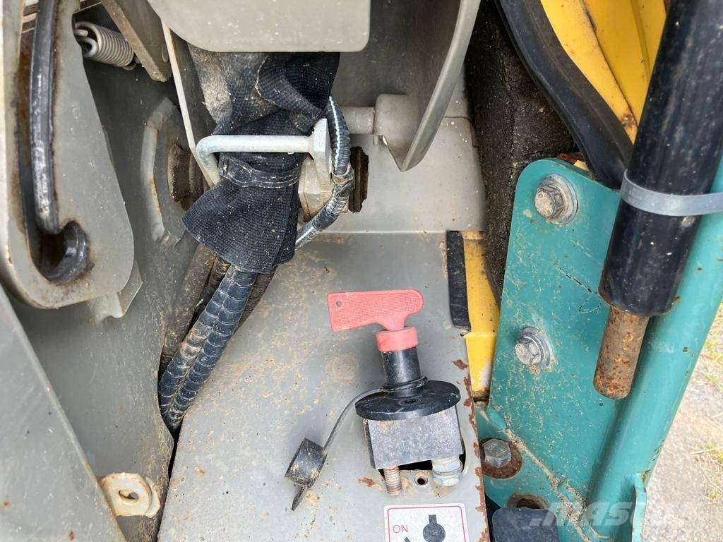 Yanmar Vio 25-4 소형 굴삭기 7톤 미만