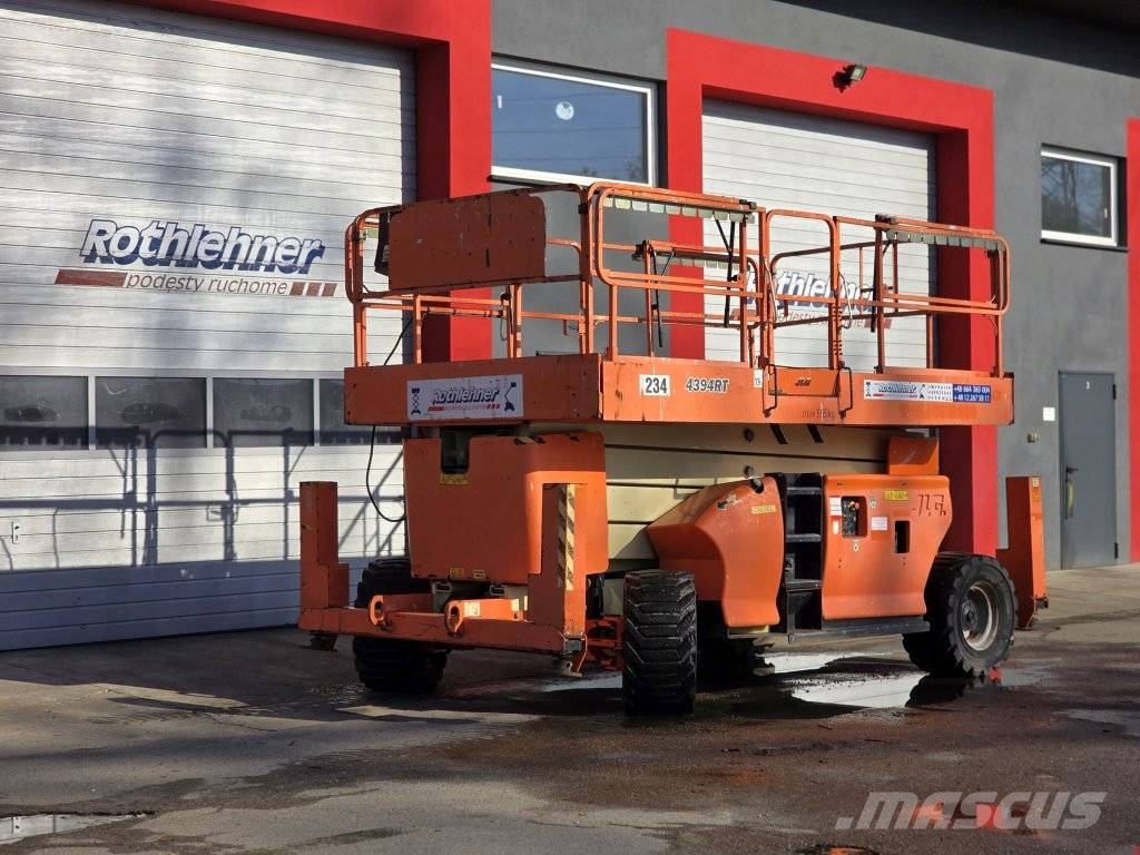 JLG 4394 RT 剪叉式升降机