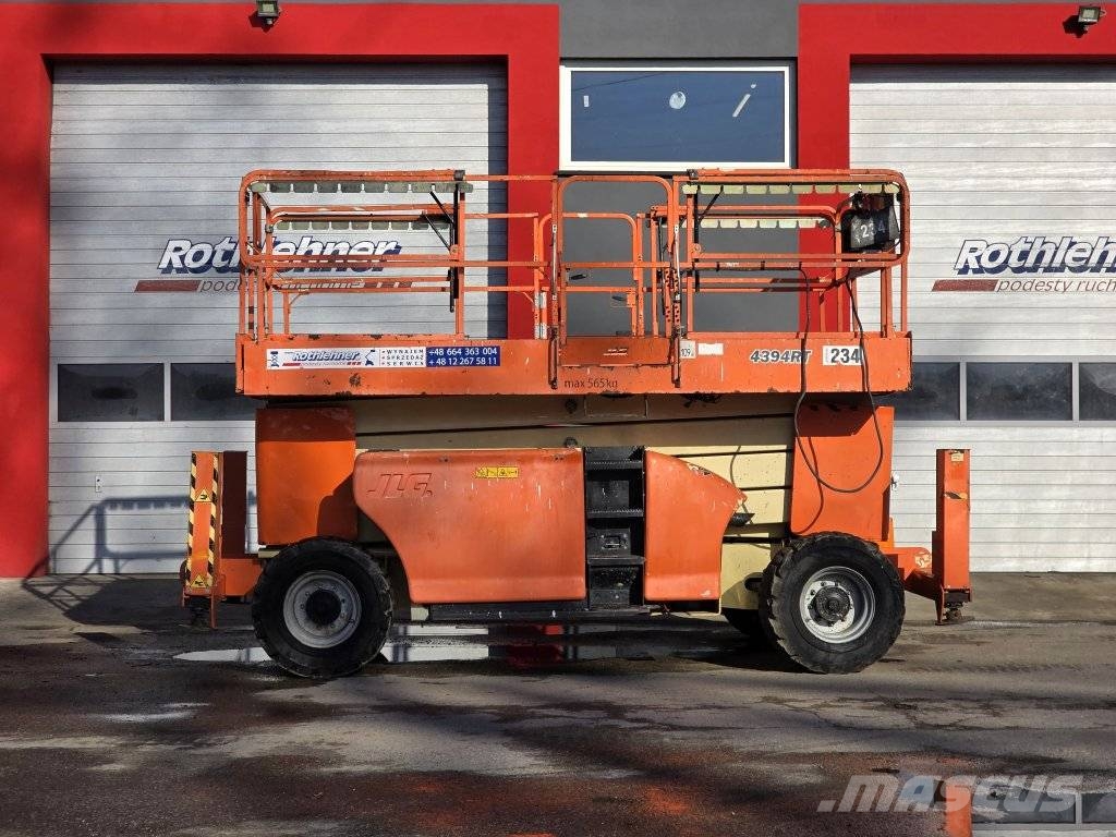 JLG 4394 RT 剪叉式升降机