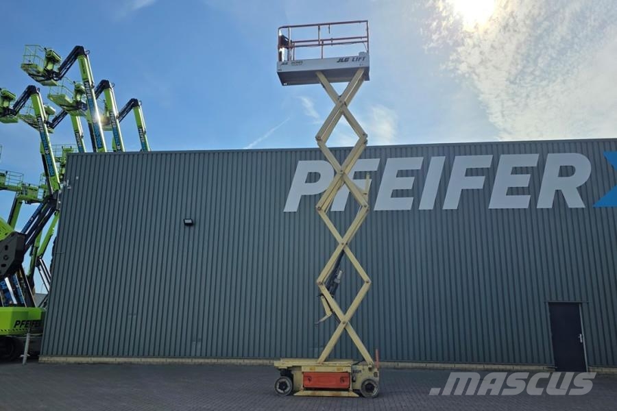 JLG 2630ES Electric, Working Height 10m, 230 kg Capaci Schaarhoogwerkers