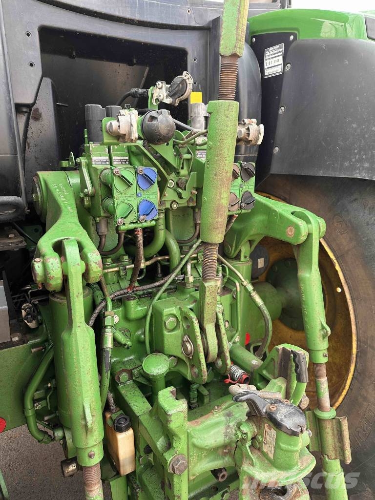 John Deere 6190 R Traktory