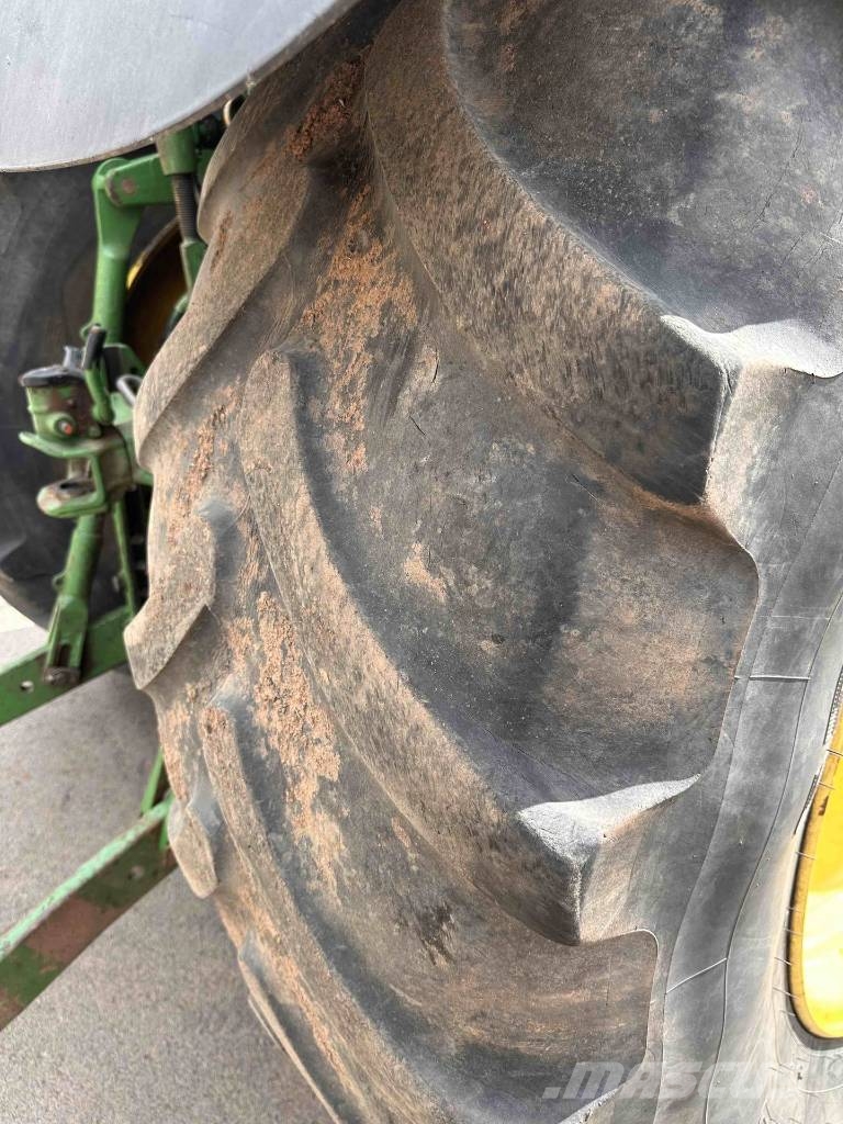 John Deere 6190 R Traktory