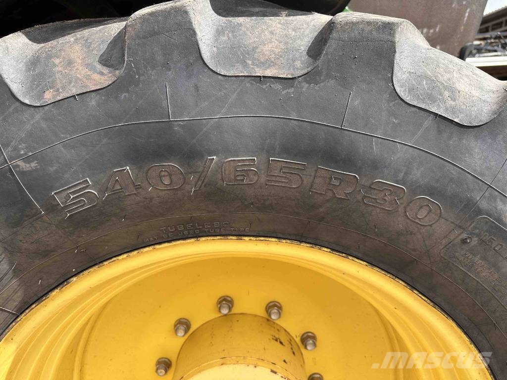 John Deere 6190 R Traktory
