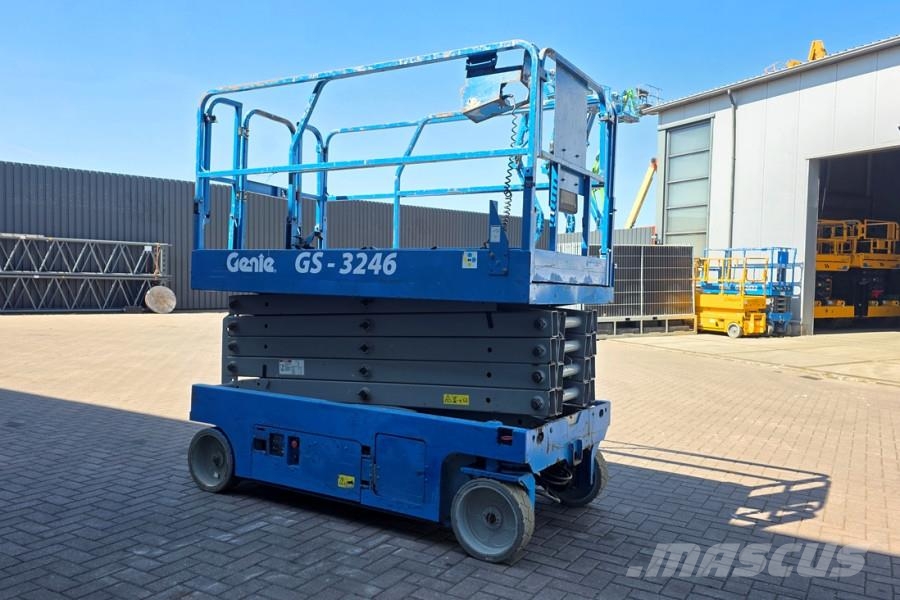 Genie GS3246 Electric, Working Height 11.75 m, 318kg Cap Mini incarcator