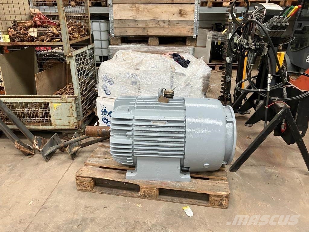 General Electric Engine 5KS445CN20 3PH 380V 50HZ Motores
