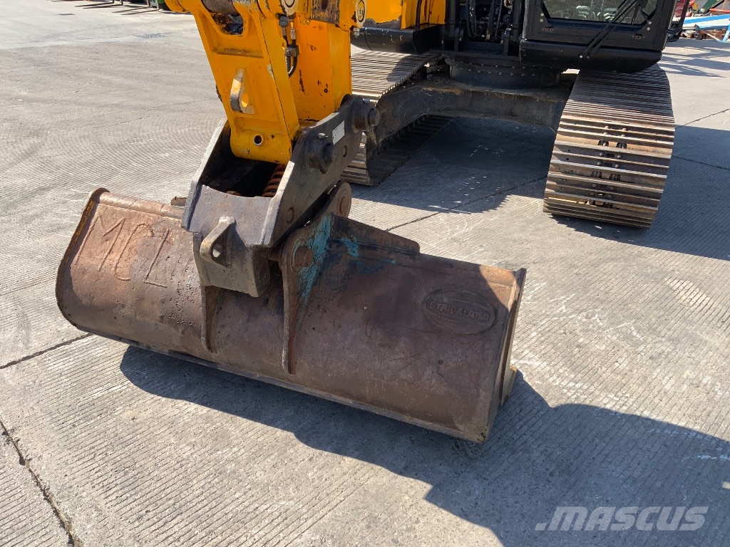 JCB JS 145 LC Rupsgraafmachines