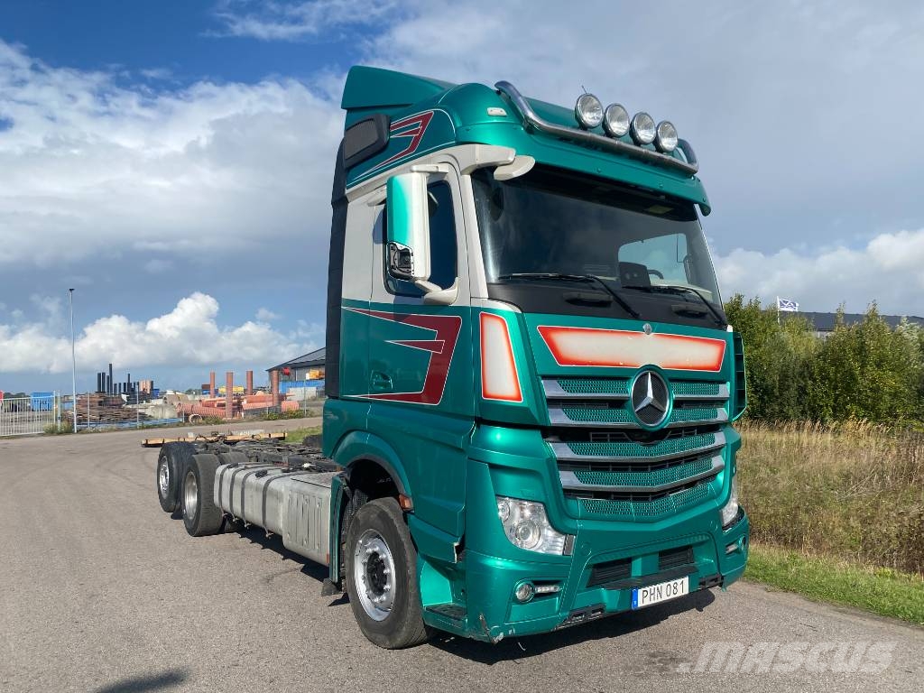 Mercedes-Benz Actros Pojazdy pod zabudowę