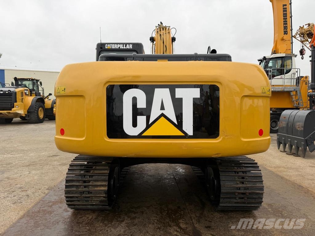 CAT 320 DL . Koparki gąsienicowe