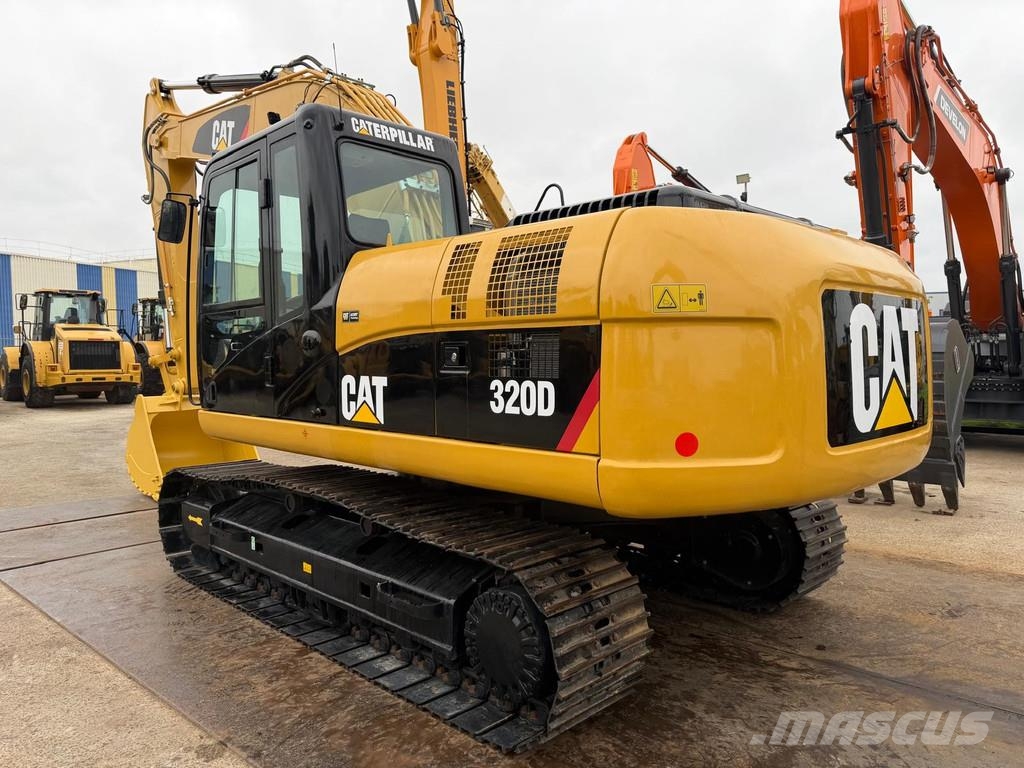 CAT 320 DL . Koparki gąsienicowe