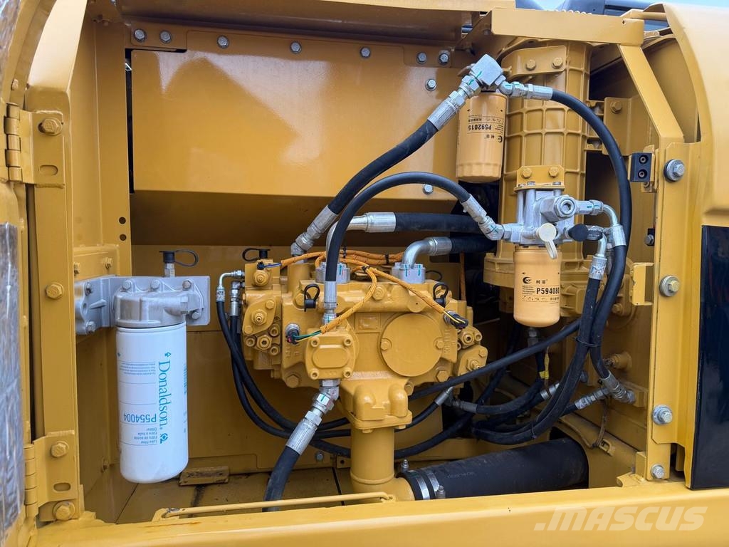 CAT 320 DL . Koparki gąsienicowe