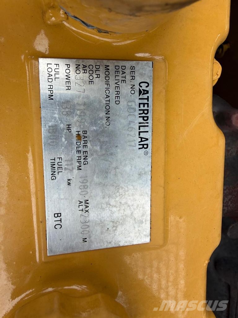 CAT 320 DL . Koparki gąsienicowe
