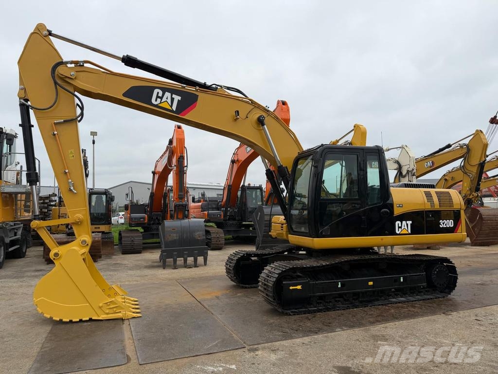 CAT 320 DL . Raupenbagger