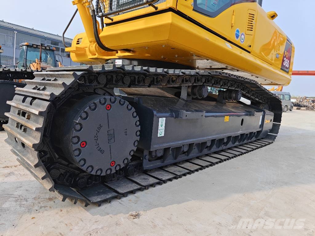 Komatsu PC 360 حفارات زحافة