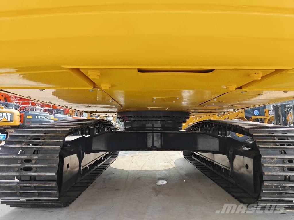 Komatsu PC 360 حفارات زحافة